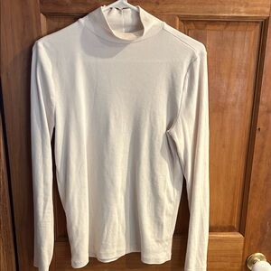 LOFT women's Ivory Turtleneck top size large